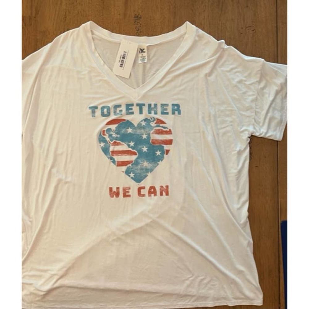 Sew in Love Graphic T - 3X